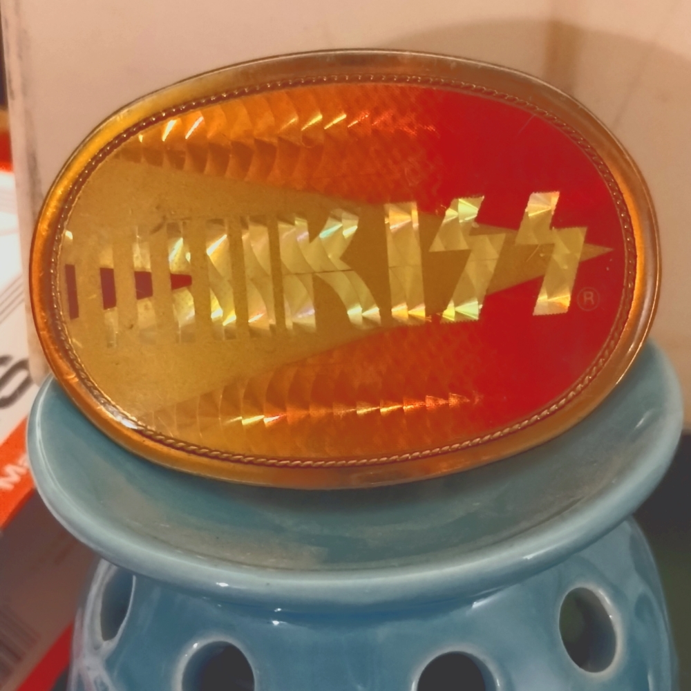 Authentic Kiss Orange Prismatic Belt buckle 1978